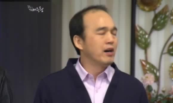 [갈수록 기세등..